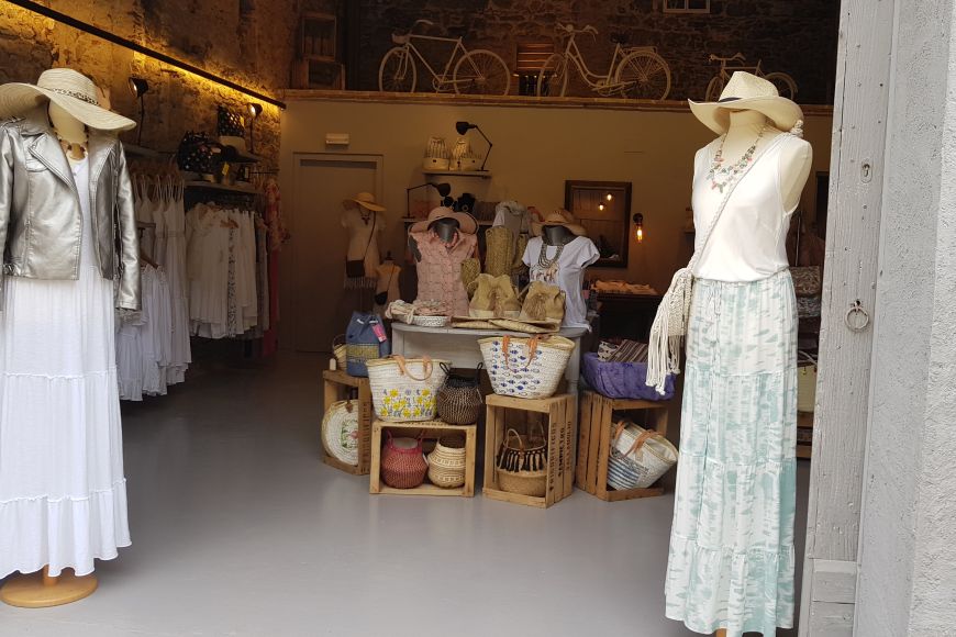 Sandra's Boutique Sandra's Boutique