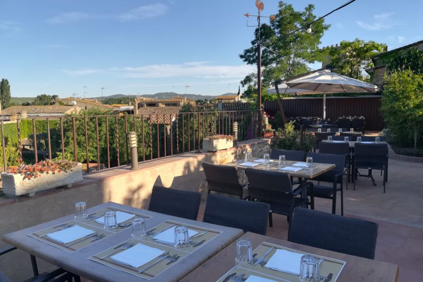 Terrace of restaurant La Roca