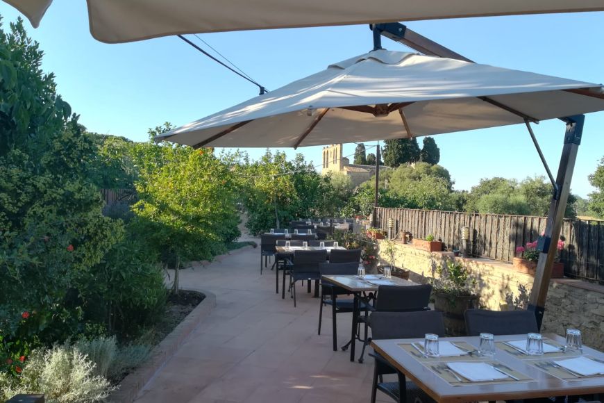 Terrace of restaurant La Roca